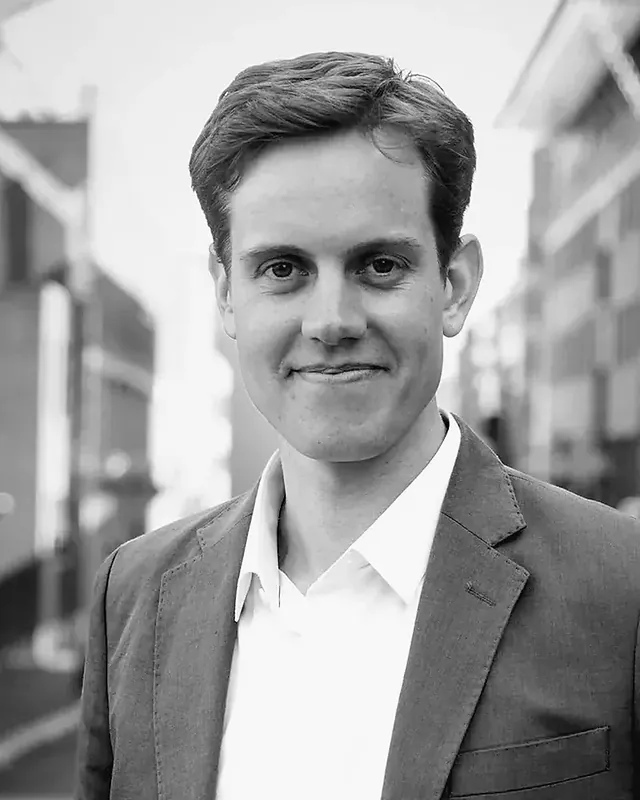 Portrett av Kristian Røhnebæk, partner i Norcom Group AS.